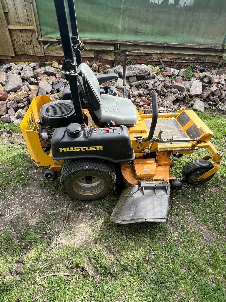 Zitmaaier hustler 48 zero turn, Tuin en Terras, Zitmaaiers, Ophalen of Verzenden, Zo goed als nieuw, 120 cm of meer