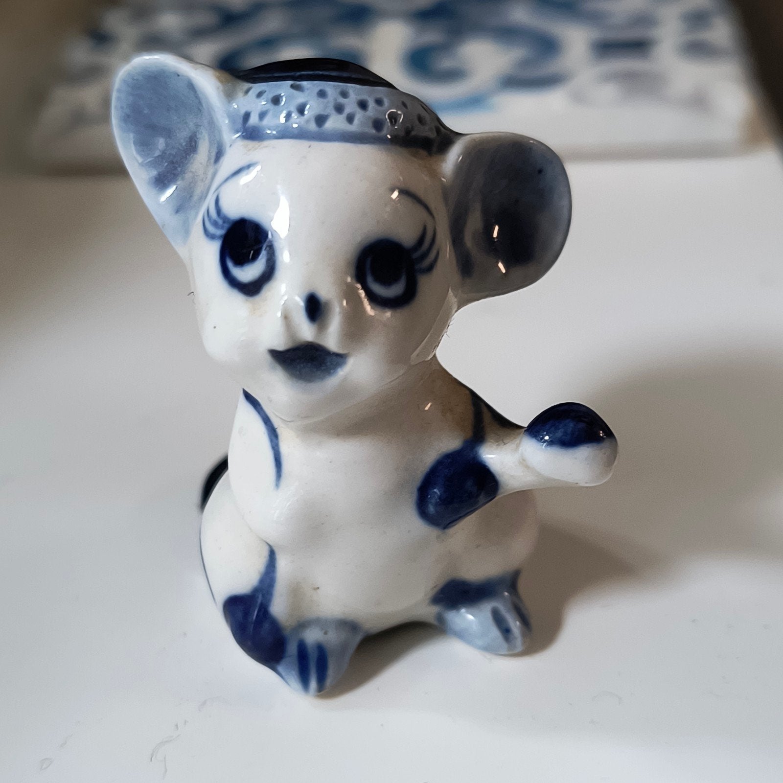 Vintage Keramische Muis Figurine - Delfts Blauw Stijl, Antiek en Kunst, Ophalen of Verzenden