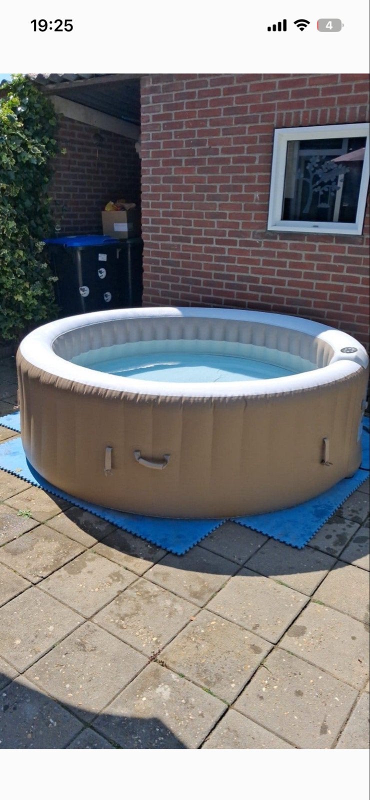 Opblaasbare Jacuzzi Home Deluxe Splash - Beige, Tuin en Terras, Ophalen, Zo goed als nieuw, Opblaasbaar