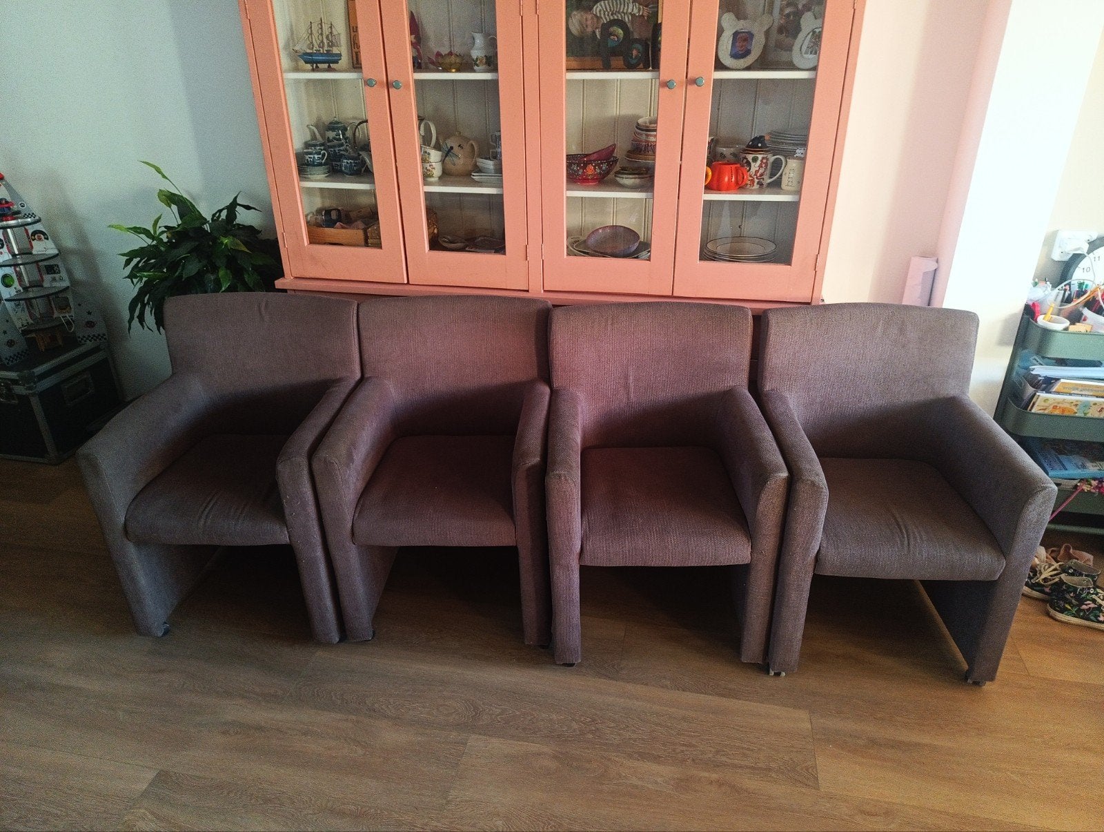 gratis Set van 4 comfortabele stoffen stoelen, Ophalen, Overige kleuren, Vier, Stof