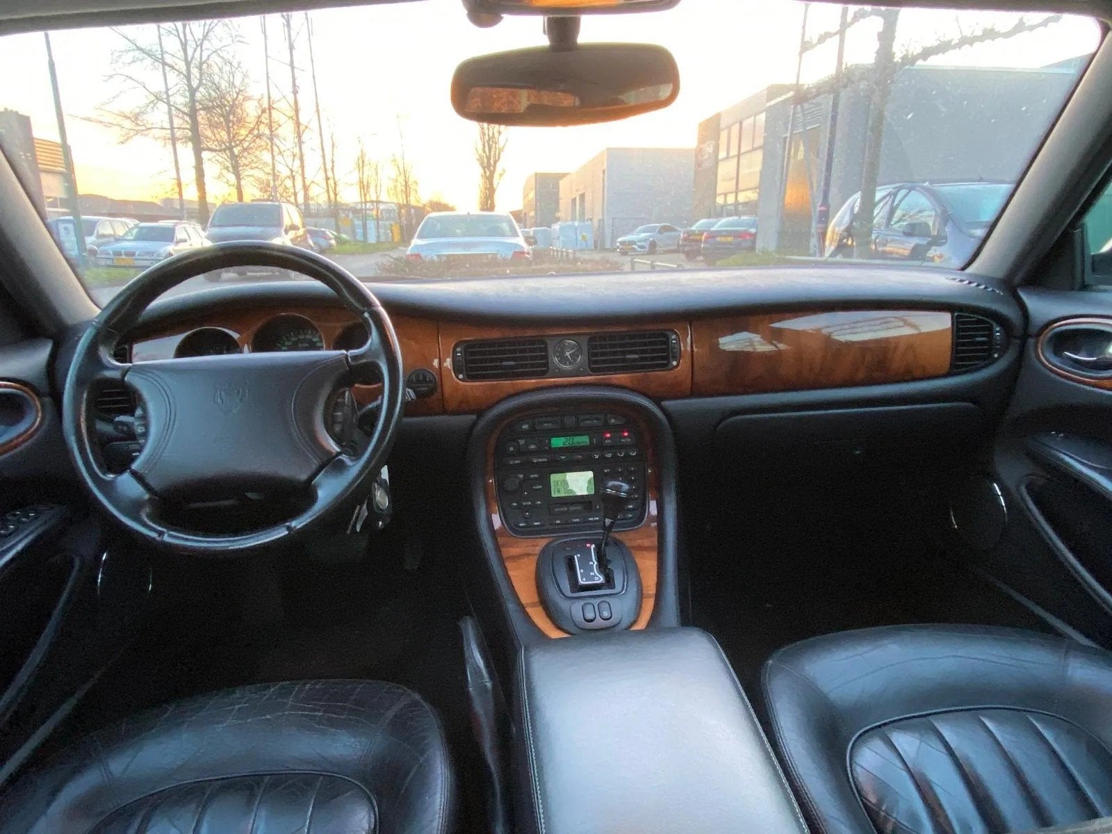 Jaguar XJ 3.2 V8 Executive -Youngtimer- KLASSE AUTO * APK 4-, foto 7