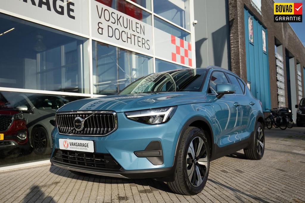 Volvo XC40 1.5 T5 Plug-in hybrid Plus Bright |Stuur en Stoel, 12 maanden, Blauw, Bedrijf, Hybride Elektrisch/Benzine