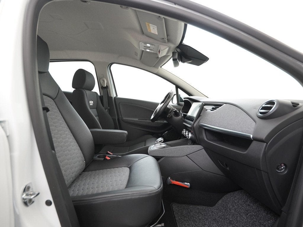 Renault ZOE R135 Intens 52 kWh | speciale Savas by Konic sto, Auto's, Renault, 12 maanden, 136 pk, Gebruikt, Wit