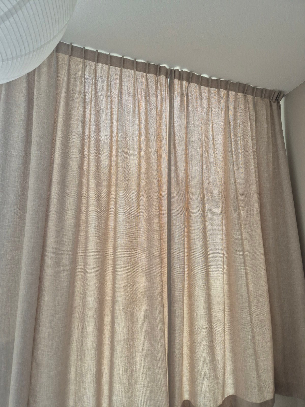 Beige gordijnen, Ophalen, Beige, Gordijn, Lichtdoorlatend