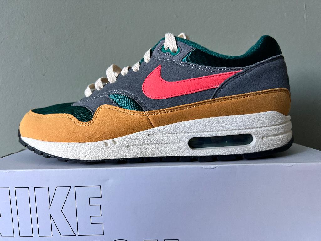 Nike Air Max 1 NBY Honey 41 uniek met doos nieuwstaat ID, Nike air max, Overige kleuren, Ophalen of Verzenden, Sneakers of Gympen