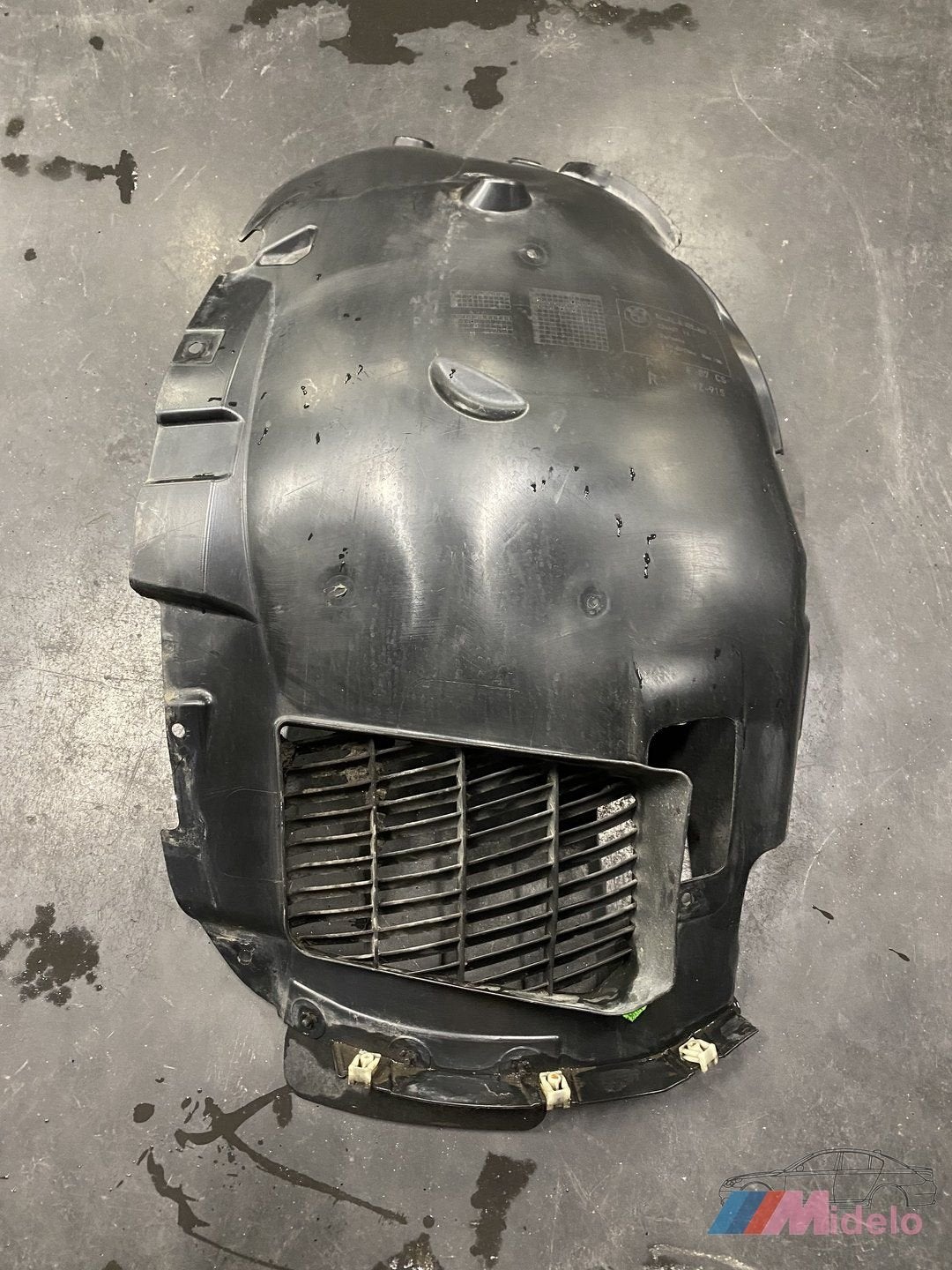 BMW M2  F87 MODDERKUIP RECHTS VOOR 51718079568, Auto-onderdelen, Gebruikt, -, -, Ophalen of Verzenden