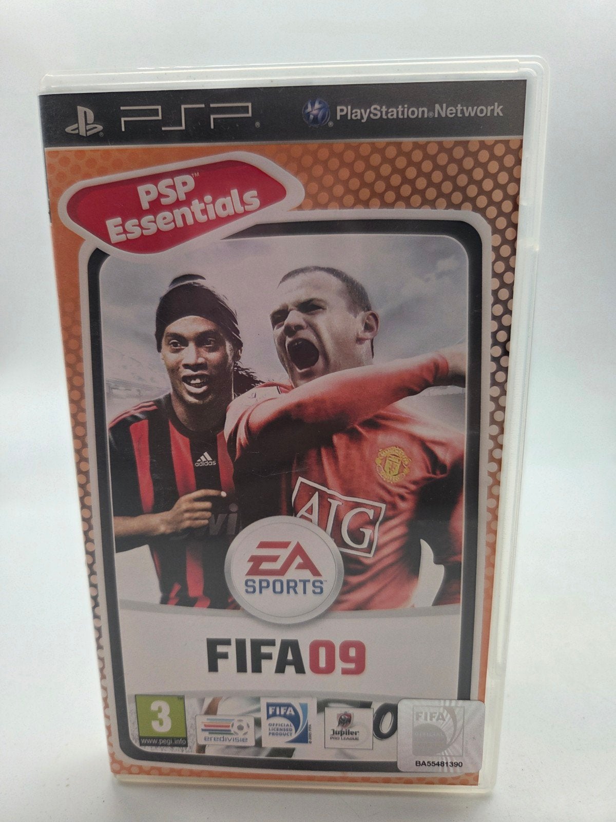 FIFA 09 PSP Essentials - Voetbalgame, Spelcomputers en Games, Gebruikt, Electronic Arts, 1 speler, EA Swiss Sàrl, Place du Molard 8, 1204 Genève, Zwitserland