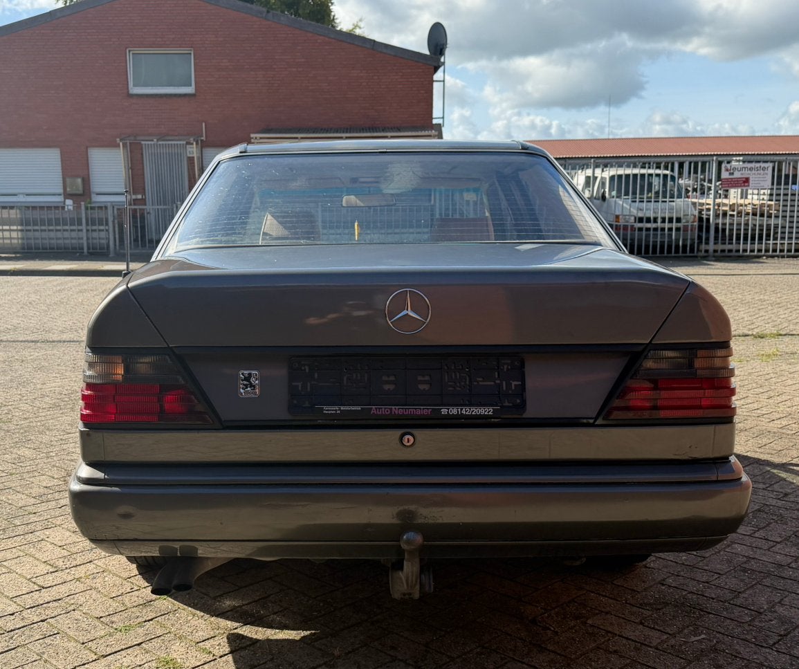 Mercedes Benz 300D W124 1987 Belastingvrij Oldtimer, foto 4