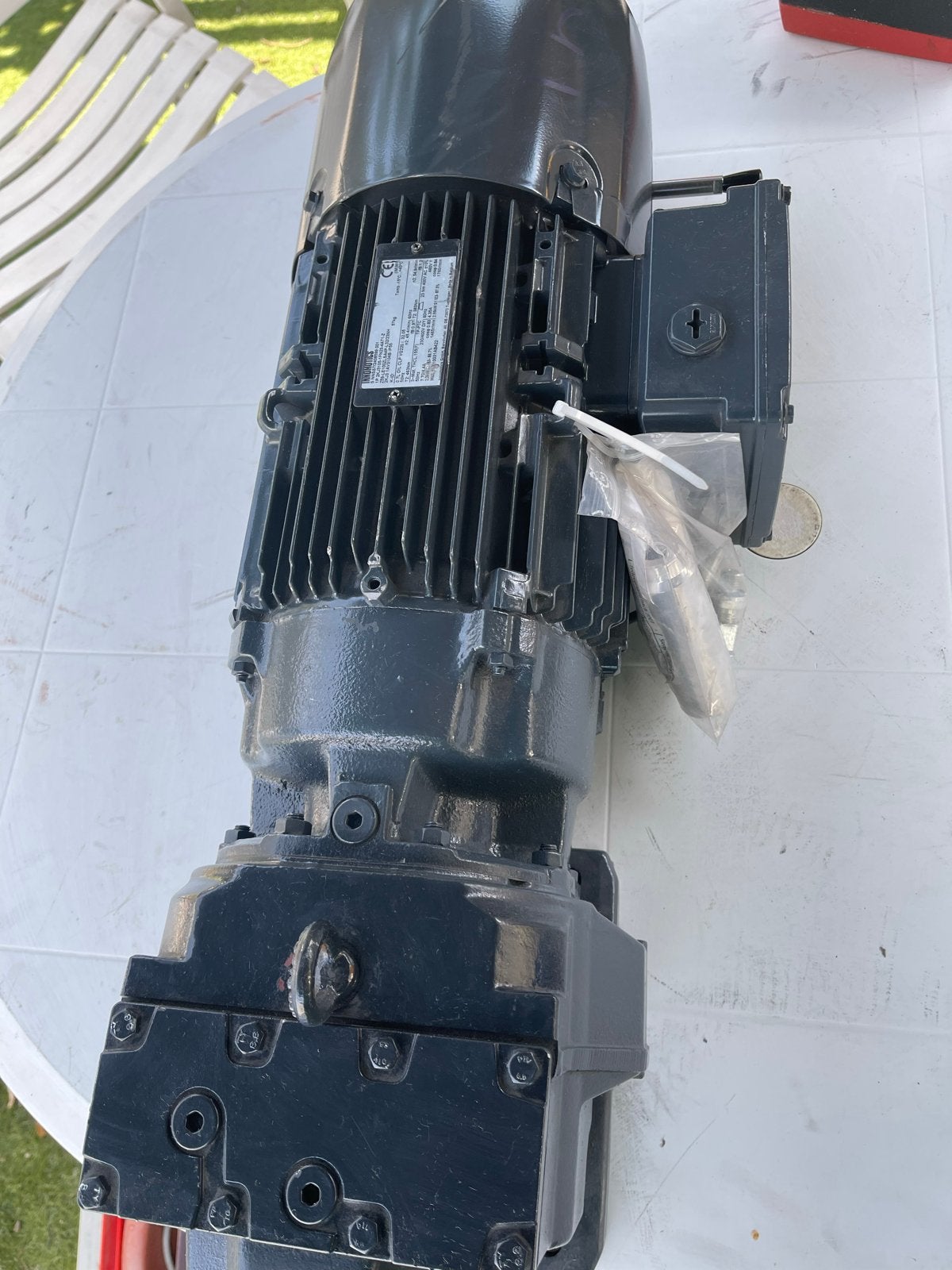 Nieuwe innomotics Motorreductor - 57kg, 3kW, 400V, Ophalen, Nieuw, Elektromotor, 1400 tot 1800 rpm