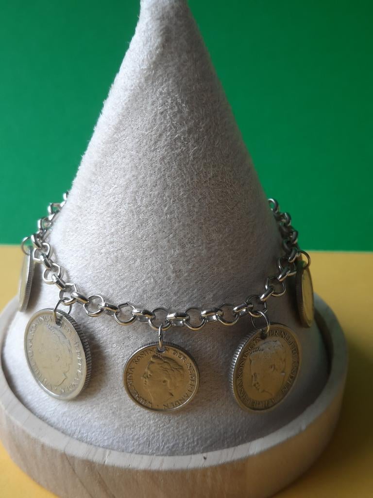 Wilhelmina Dubbeltjes en Kwartjes Armband, Ophalen of Verzenden, Zo goed als nieuw, Zilver, Staal
