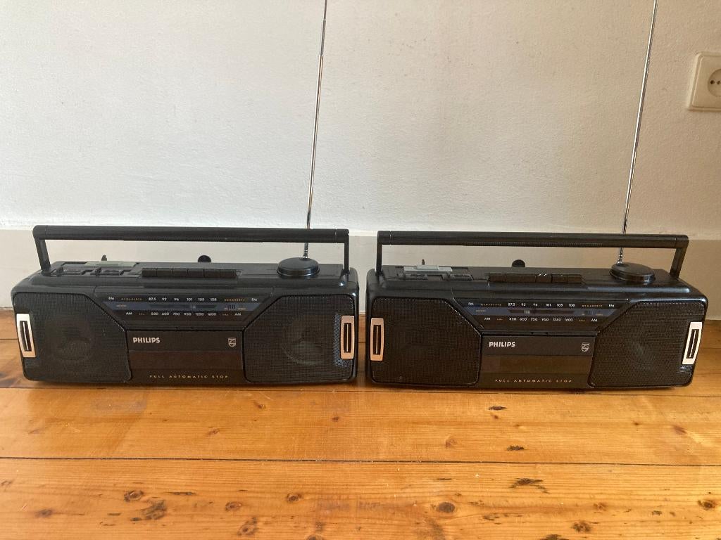 2 x dezelfde radio cassette recorder duo Philips AQ5190, Audio, Tv en Foto, Radio's, Ophalen of Verzenden, Gebruikt