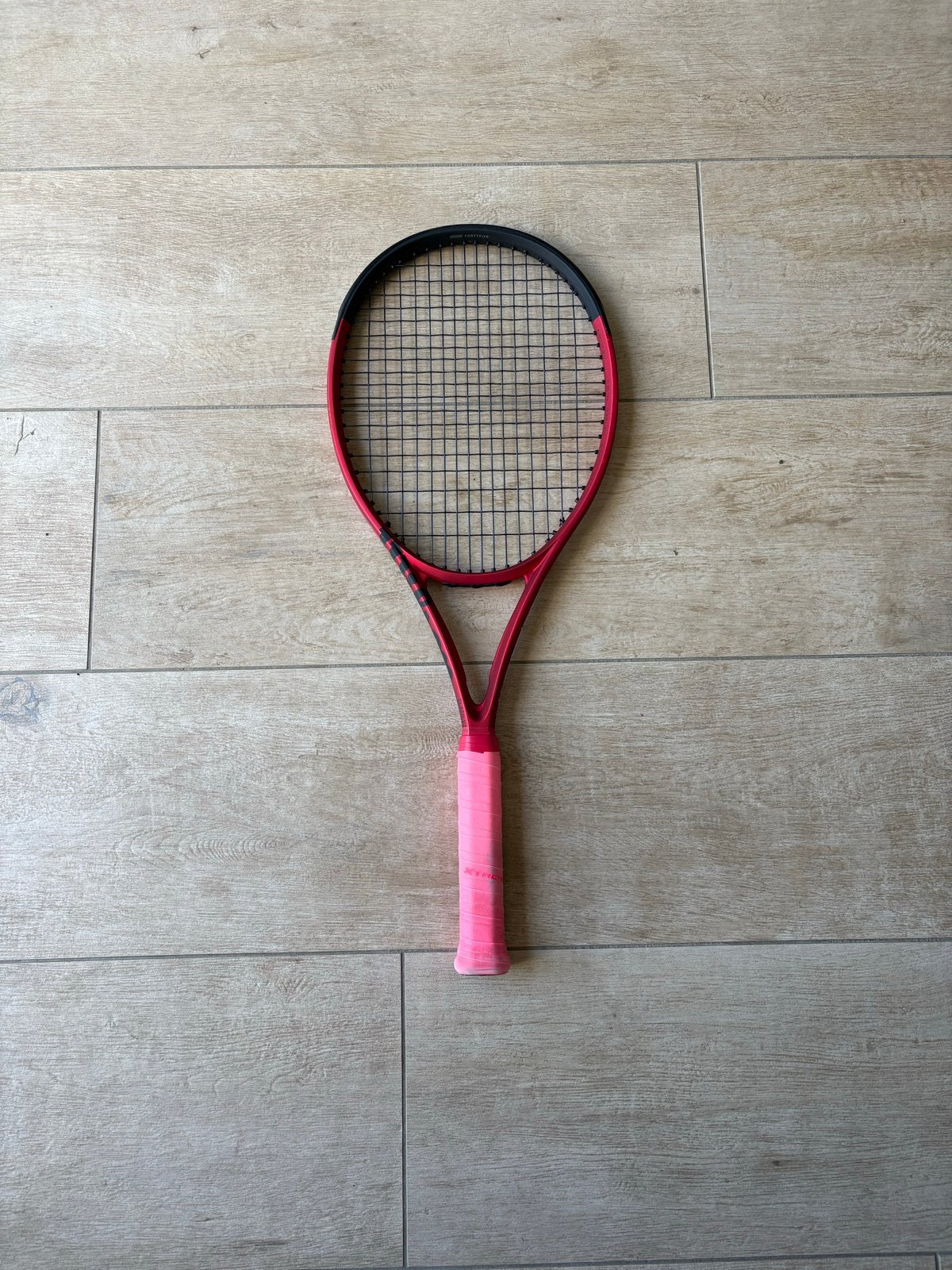 Wilson Clash V2 100 Tennisracket L4 gripmaat, Sport en Fitness, Tennis, Ophalen of Verzenden, Gebruikt, Racket, Wilson