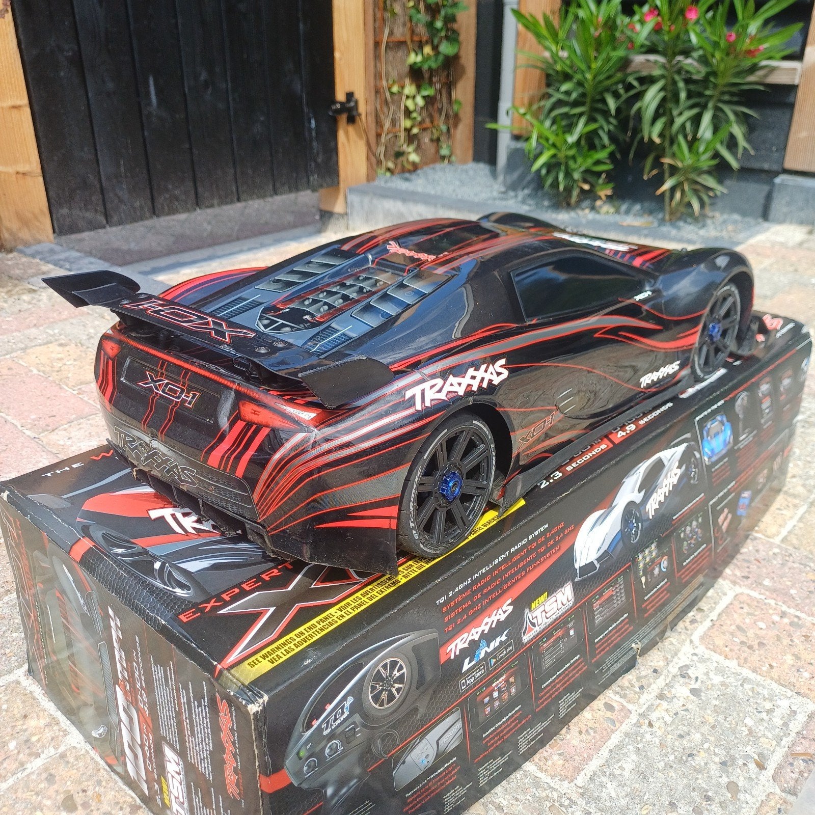 Traxxas XO-1 RC Auto met Accu's en Lader, Zo goed als nieuw, Auto onroad, RTR (Ready to Run), Schaal 1:8