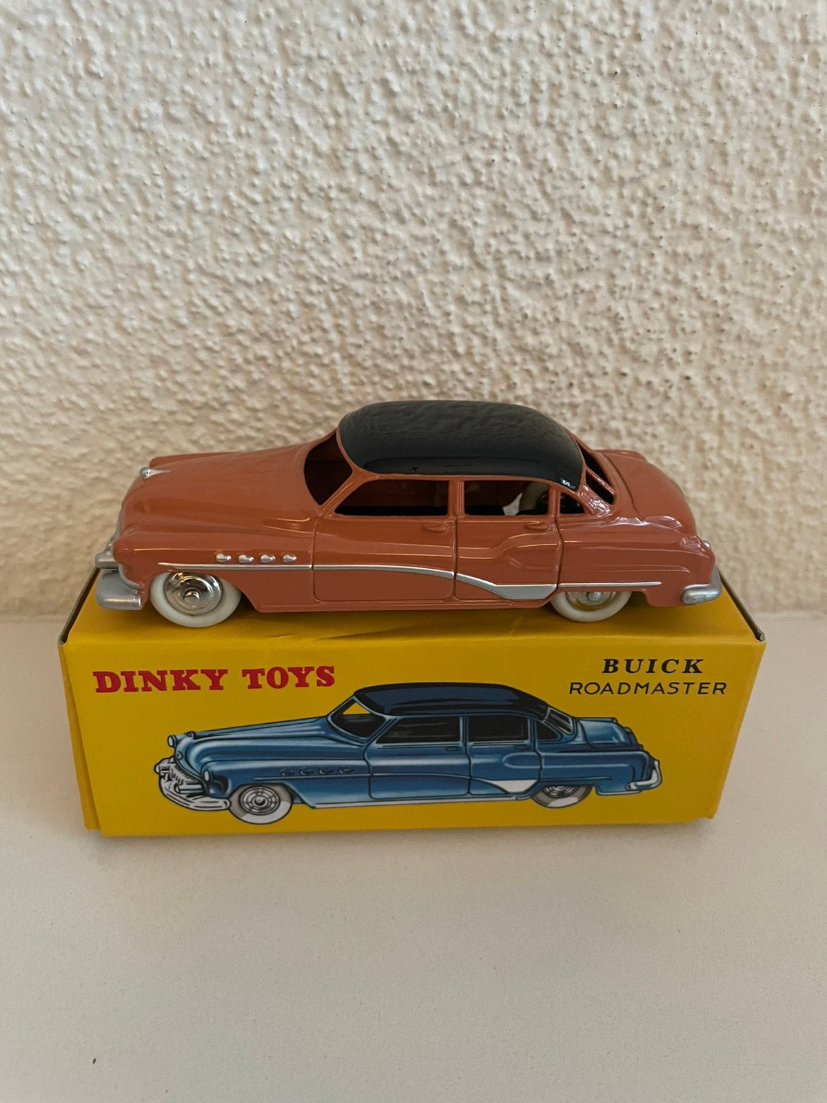 Dinky Toys 1:43 Buick Roadmaster 24V (Atlas), Ophalen of Verzenden, Nieuw, Auto, Dinky Toys