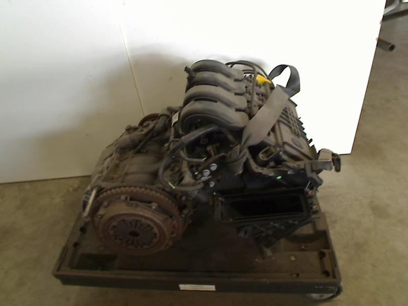 Motor Renault Clio II (BB/CB) (2001-06/2016-08), Gebruikt, Renault Deutschland AG, Dialog.deutschland@renault.de, Peter-Huppertz-Straße 5, Köln 51063, , Duitsland