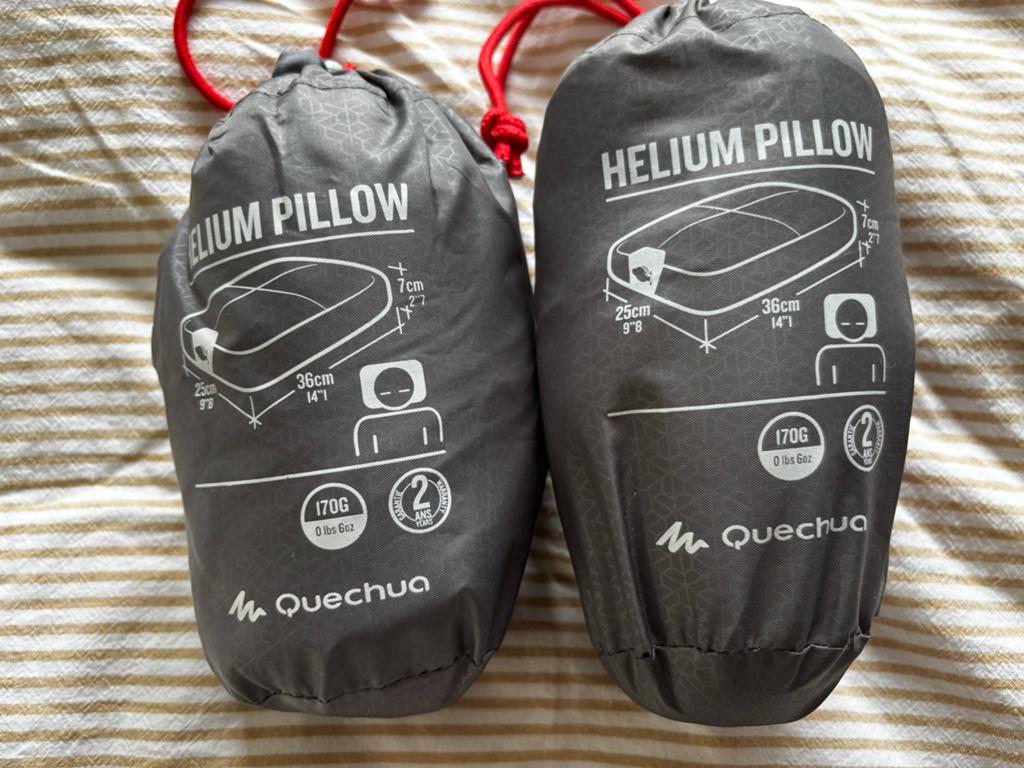 Quechua Opblaasbare Kussens - 2 Stuks - lichtgewicht, Ophalen of Verzenden, Nieuw