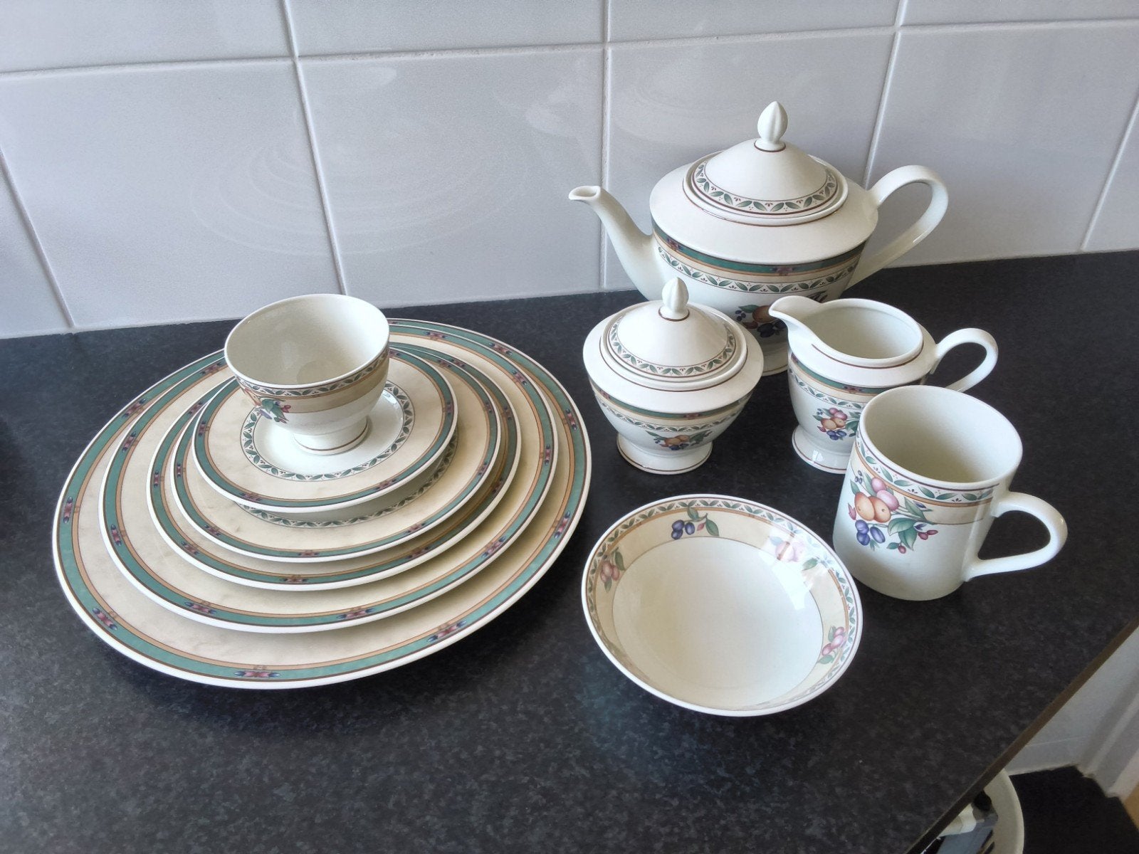 heinrich winterling cottage  heel groot servies, Ophalen of Verzenden, Zo goed als nieuw, Bord(en), Overige stijlen