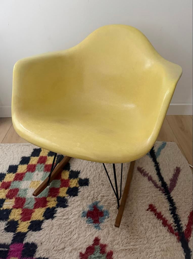 Eames RAR Schommelstoel Fiberglass - Herman Miller (1960), Ophalen