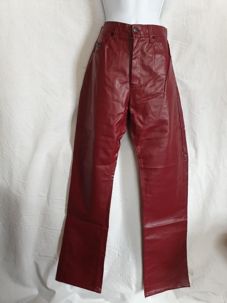 stoere bordeauxrode nepleren broek. Mt 40 Merk Kazz, Maat 38/40 (M), Carnaval, ., Ophalen of Verzenden