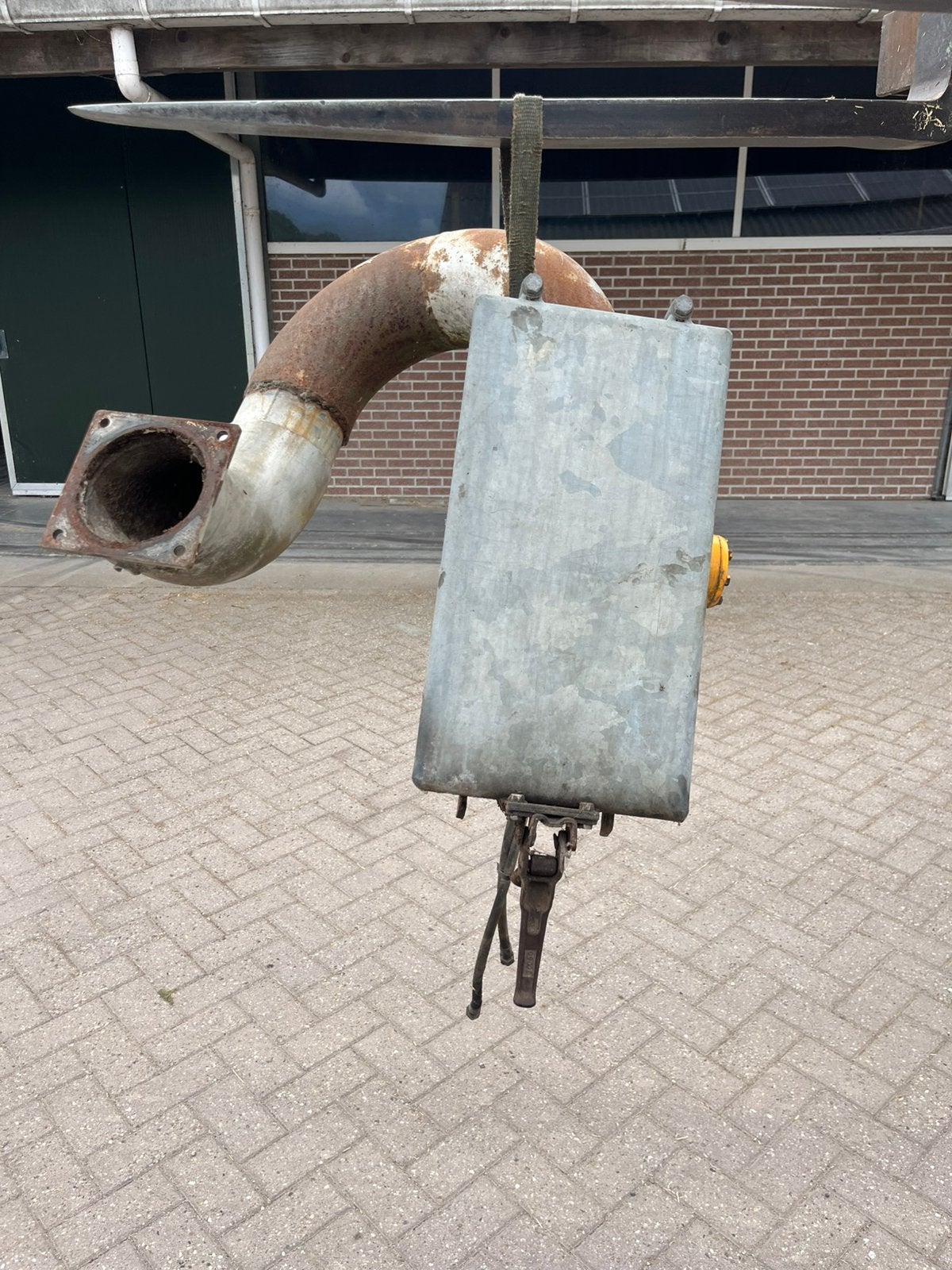 Snijkast/Voorsnijder, Ophalen