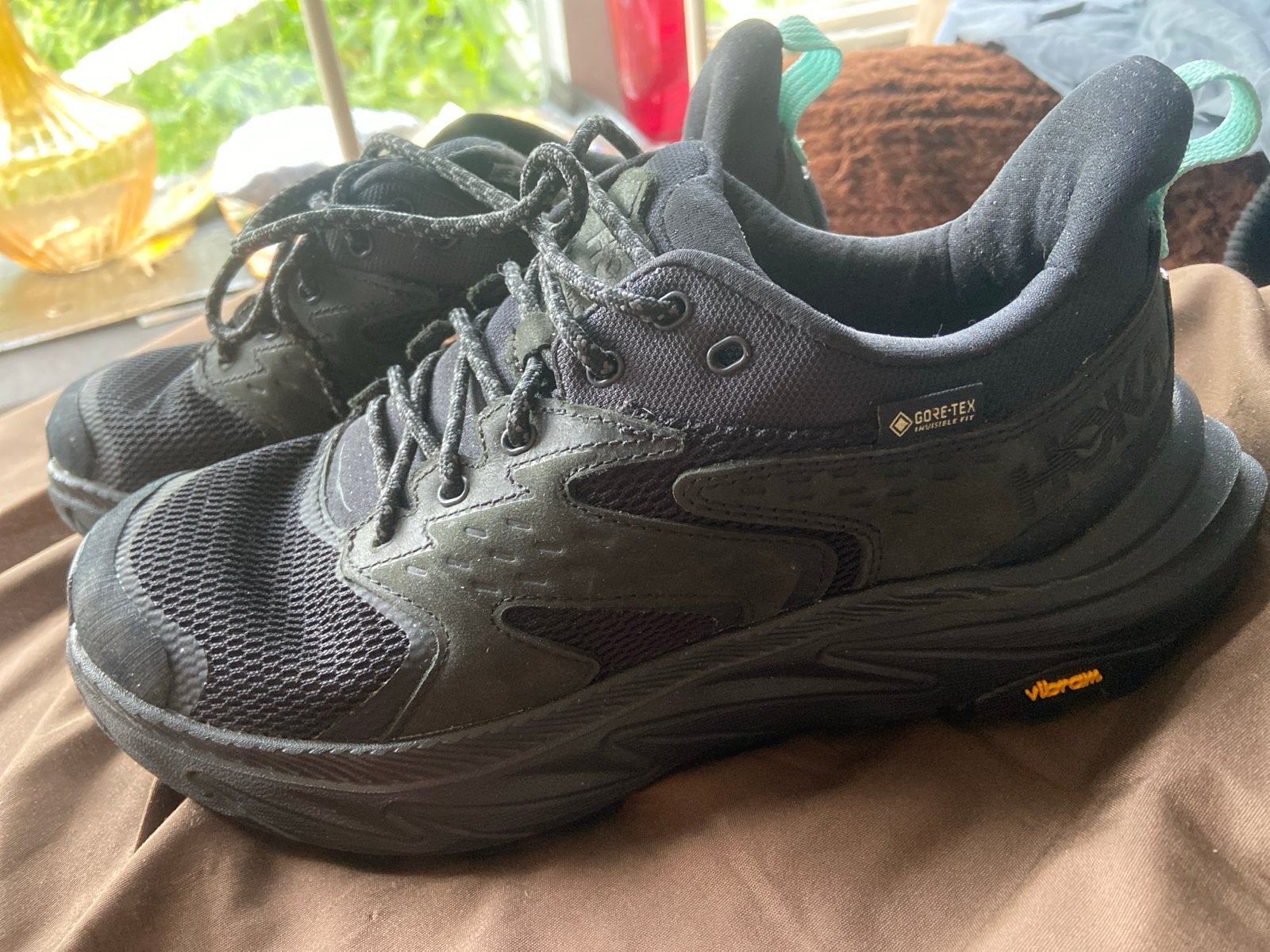 Hoka Speedgoat 5 GTX - Zwarte wandelschoenen, Zwart, Ophalen of Verzenden, Zo goed als nieuw, Wandelschoenen of Bergschoenen