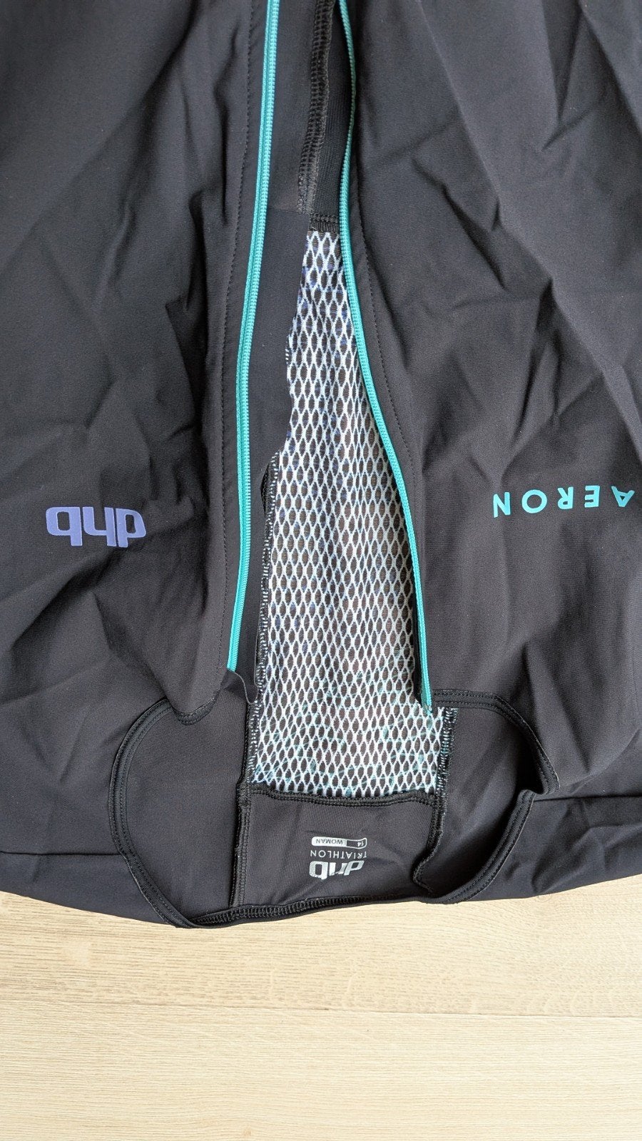 Dhb Aeron Triathlon Suit - Zwart met blauwe accenten, Maat 38/40 (M), Zwart, Ophalen of Verzenden, Zo goed als nieuw