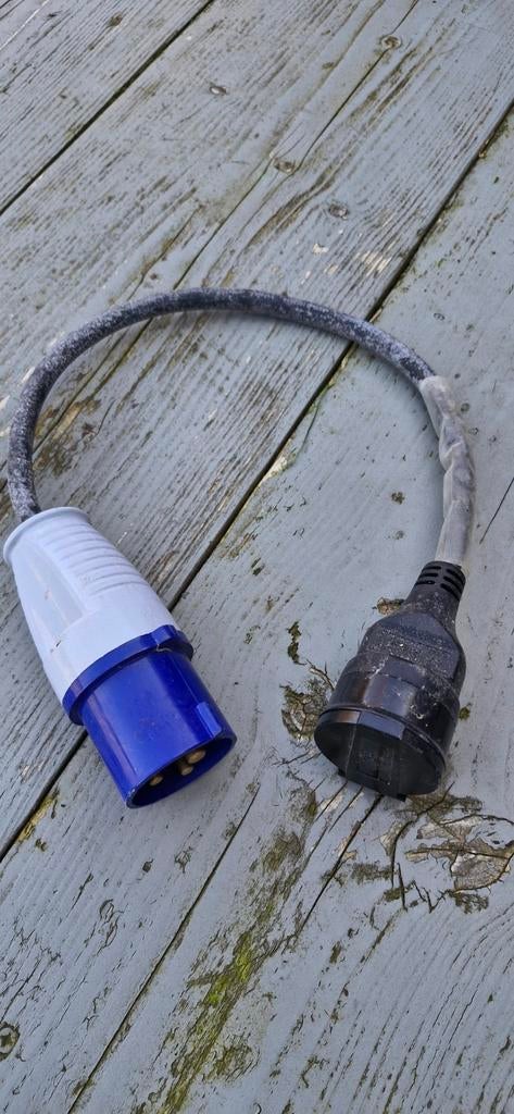 Verloop stekker voor op de camping, Ophalen of Verzenden