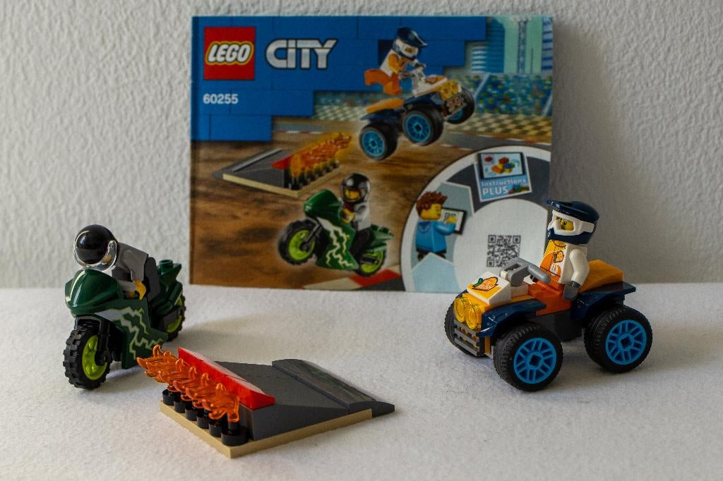 LEGO City 60255 stuntteam, Compleet, City, Lego, Ophalen of Verzenden
