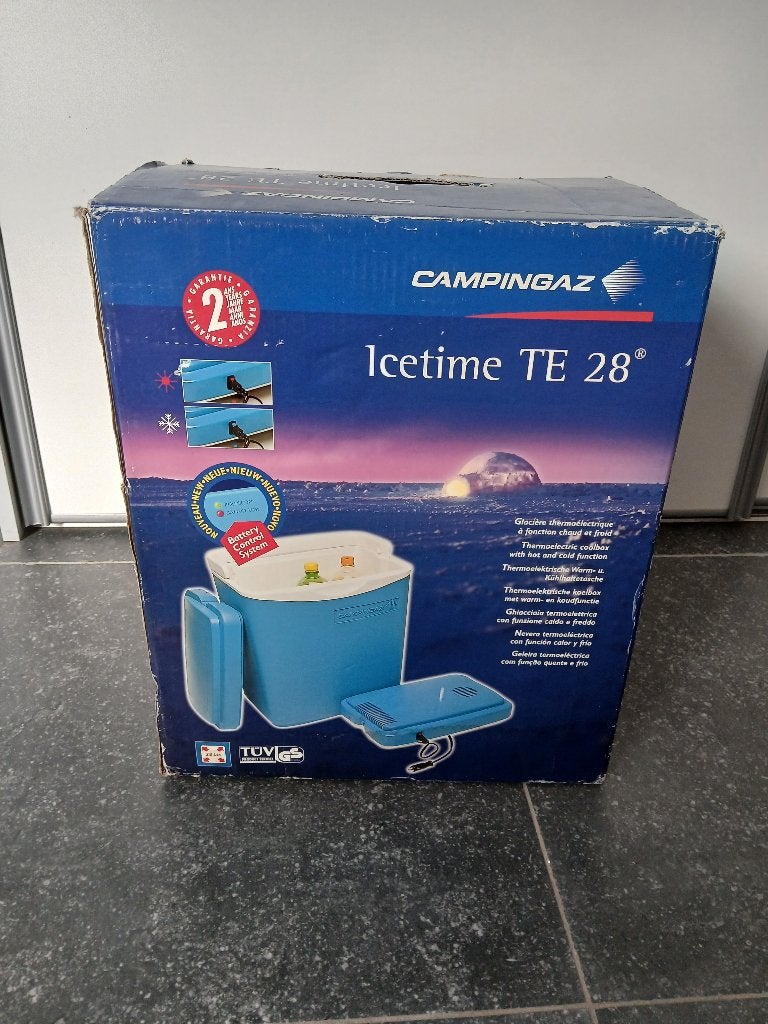 koelbox 12v/220v, Ophalen of Verzenden, Gebruikt, Koelbox, Elektrisch