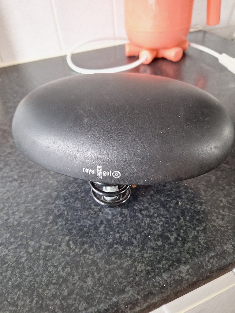 Mooi en nieuw rokzadel  Selle royale, Fietsen en Brommers, Ophalen, Nieuw, Zadel, Selle Royal