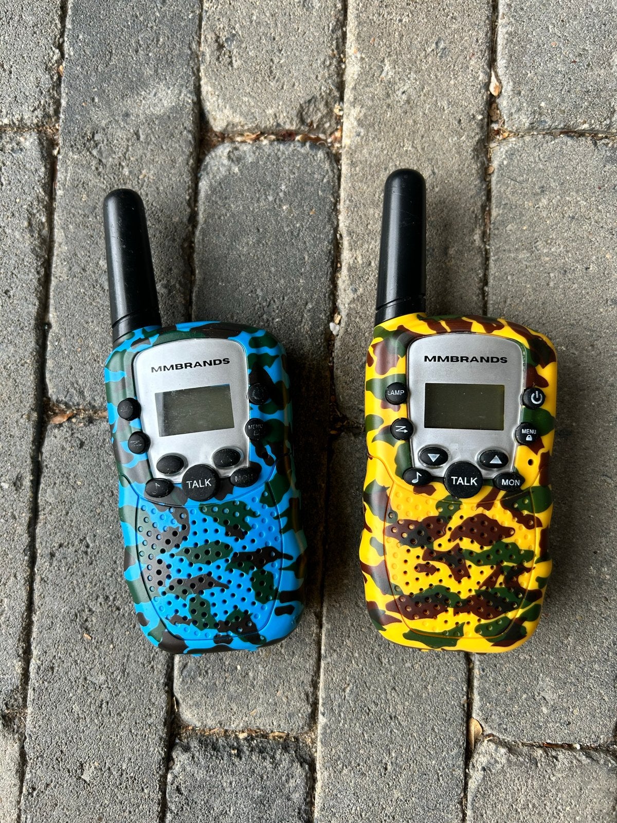 MMBRANDS Walkie Talkies - Camouflage Blauw & Geel, Ophalen of Verzenden, Gebruikt, 2 to 5 km, Portofoon of Walkie-talkie