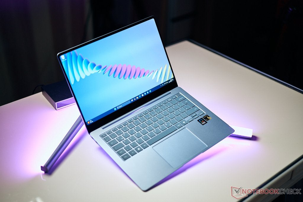 Samsung Galaxy book 4 Edge, Computers en Software, Windows Laptops, Qualcomm Snapdragon X Elite X1E-80-100, Qwerty, Zo goed als nieuw