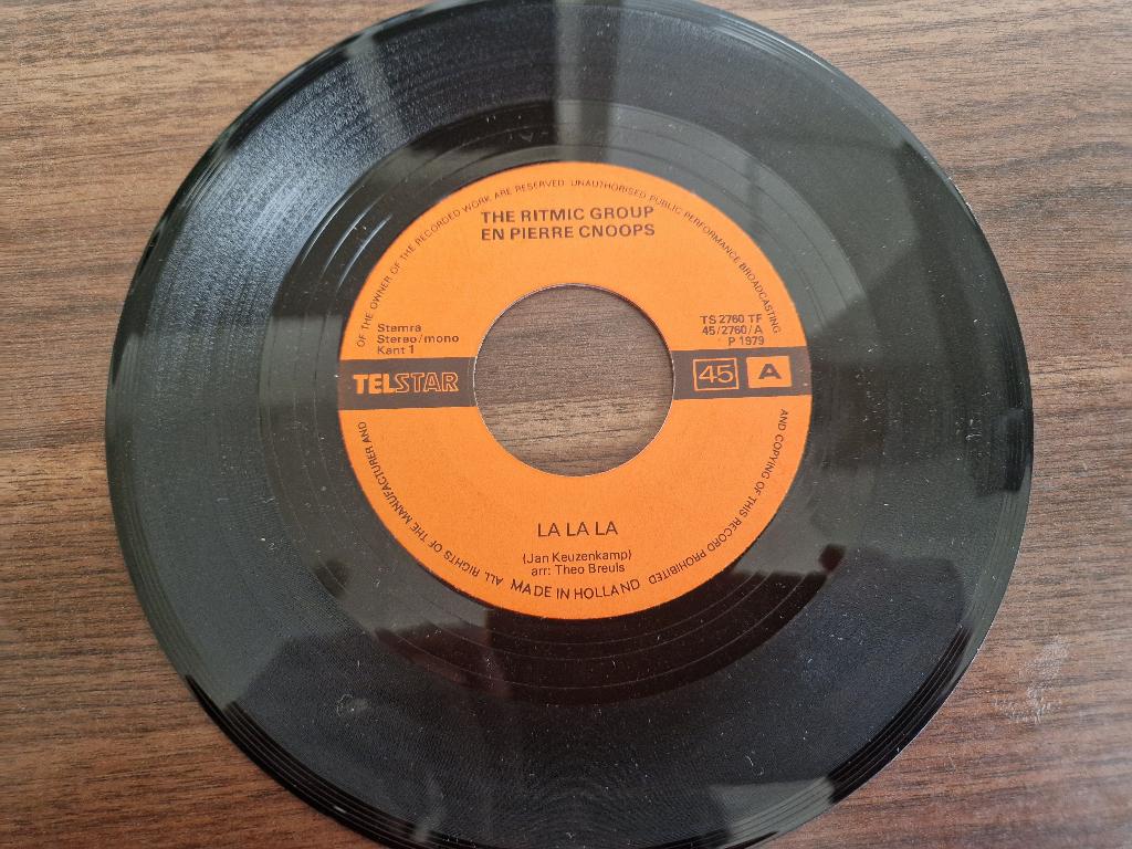 TELSTAR The Ritmic Group & Pierre Cnoops – La La La, 7 inch, Single, Ophalen of Verzenden, Nederlandstalig
