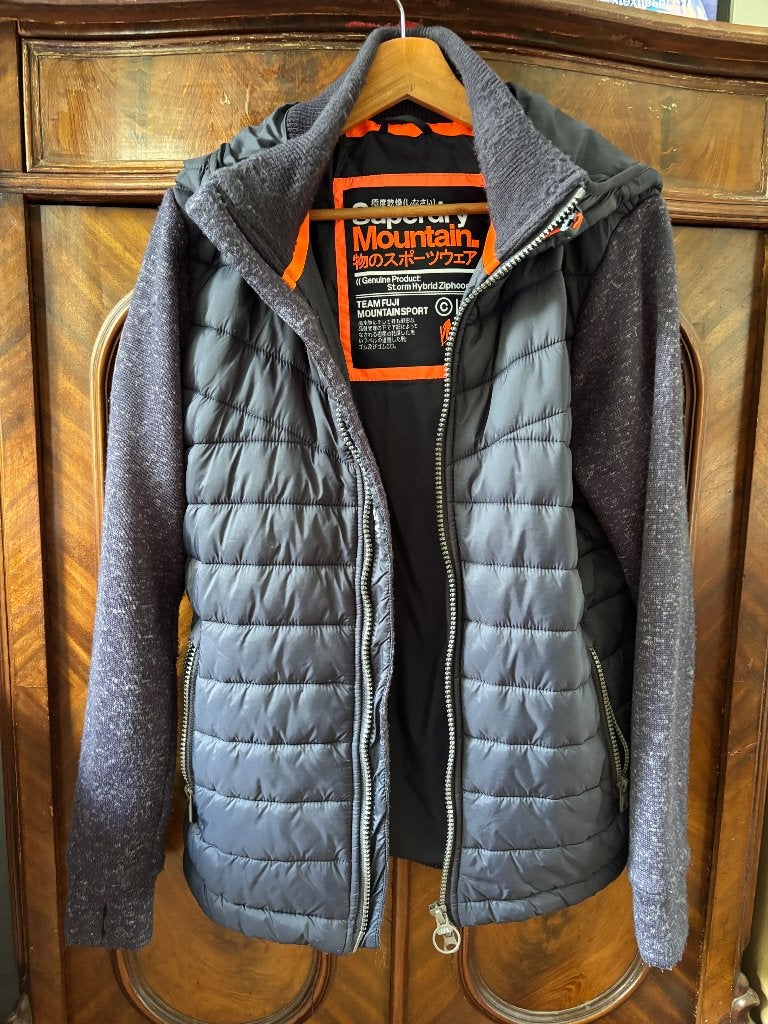Superdry mountain heren jas vest maat Large, Maat 52/54 (L), Blauw, Ophalen of Verzenden, Zo goed als nieuw