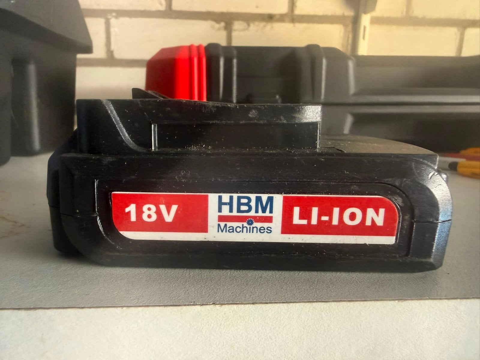 HBM Accu 18V 1300mAh Li-Ion Batterij voor Gereedschap, Doe-het-zelf en Verbouw, Gereedschap | Overige machines, Ophalen, Gebruikt