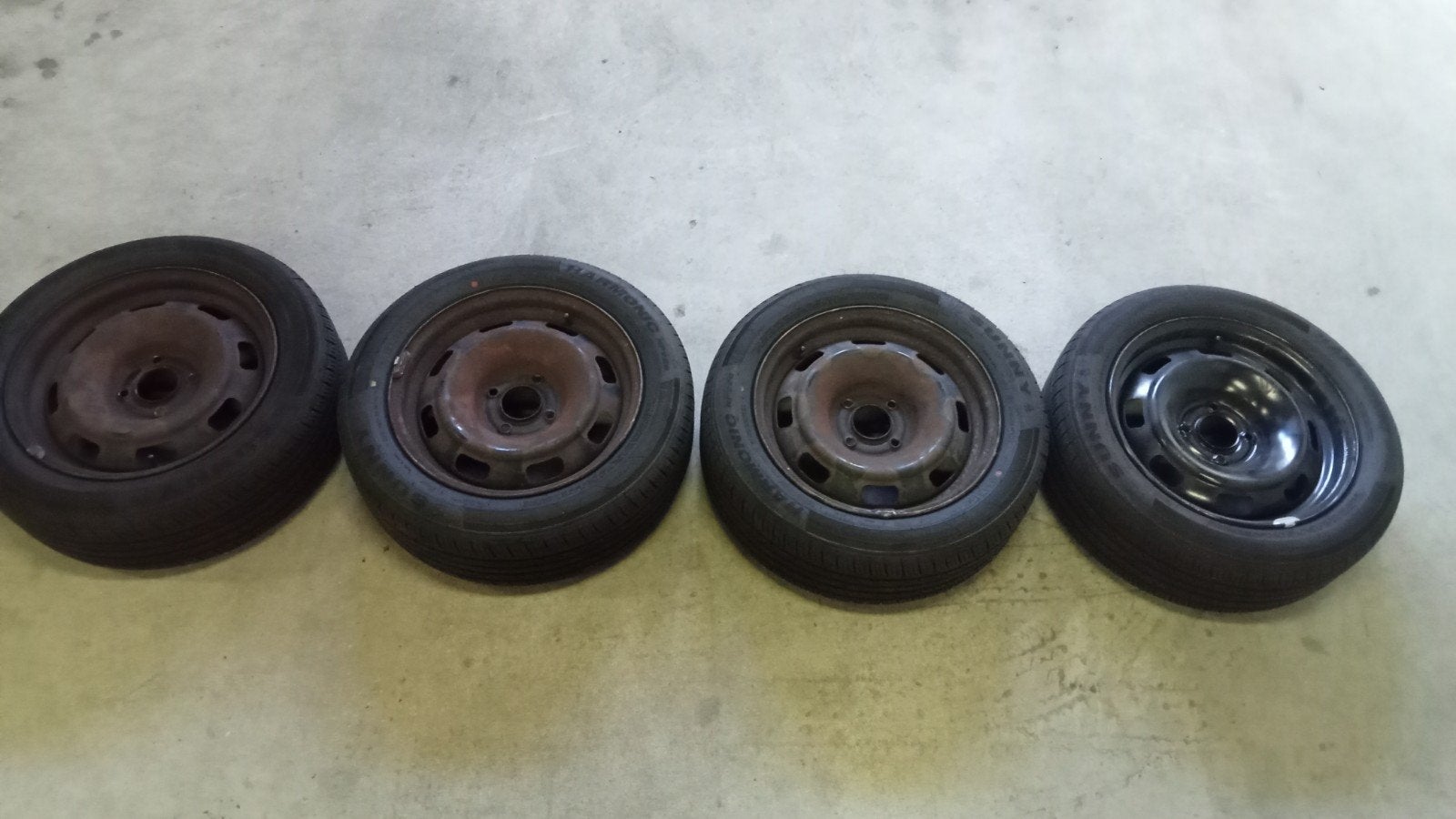 Set 4x108 wielen met goede zomerbanden Peugeot Citroën, Ophalen, Citroën