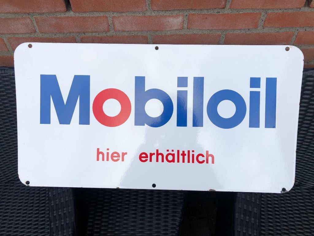 Mooi emaille MOBILOIL bord. Dubbelzijdig. 79 x 40 cm., Ophalen of Verzenden, Gebruikt, Reclamebord