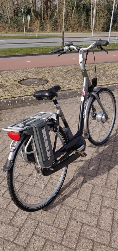 Giant elektrische fiets in zeer goede staat., Fietsen en Brommers, Ophalen, Gebruikt, Overige typen