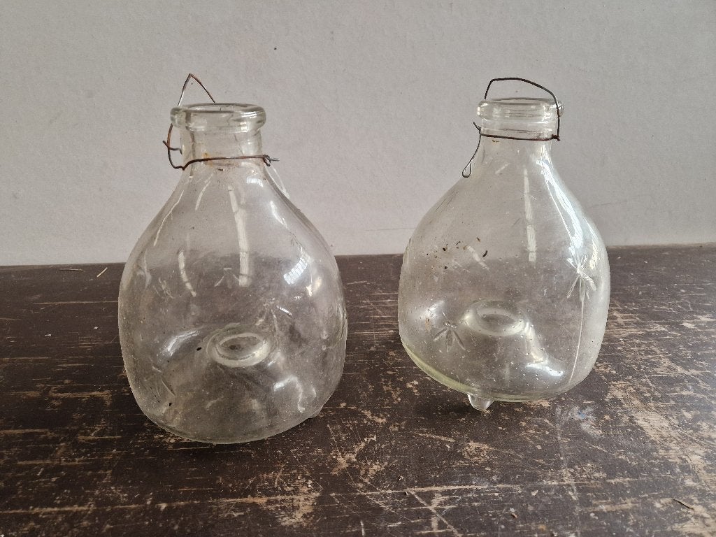2 stuks vintage glazen wespenvangers, Ophalen of Verzenden