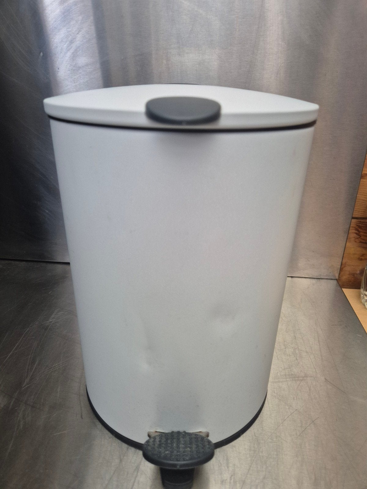KELA Prullenbakje, Huis en Inrichting, Woonaccessoires | Prullenbakken, Minder dan 10 liter, Ophalen of Verzenden, Gebruikt, Minder dan 50 cm
