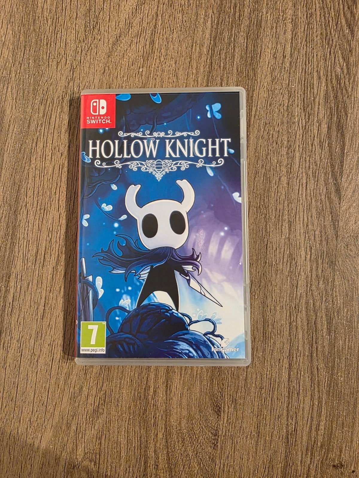 Hollow Knight - Nintendo Switch, 1 speler, Ophalen of Verzenden, Zo goed als nieuw, Vanaf 3 jaar