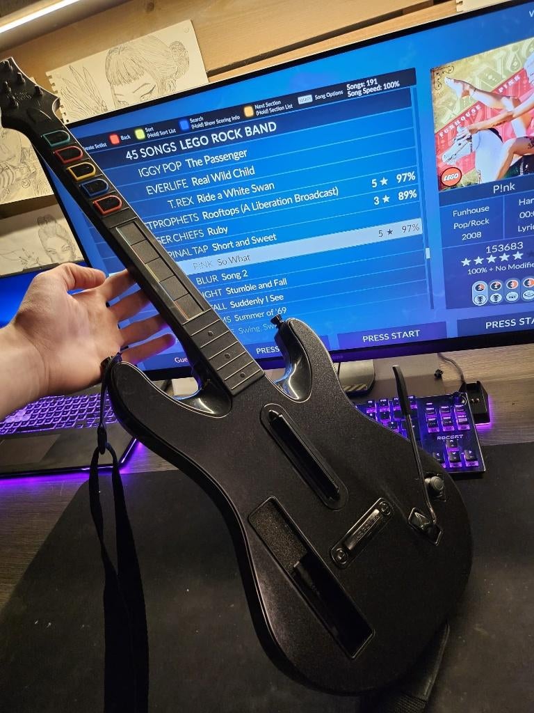 USB-C Modded Guitar Hero World Tour (PC, PS3, Xbox 360), Ophalen of Verzenden, Refurbished, Controller, Xbox One