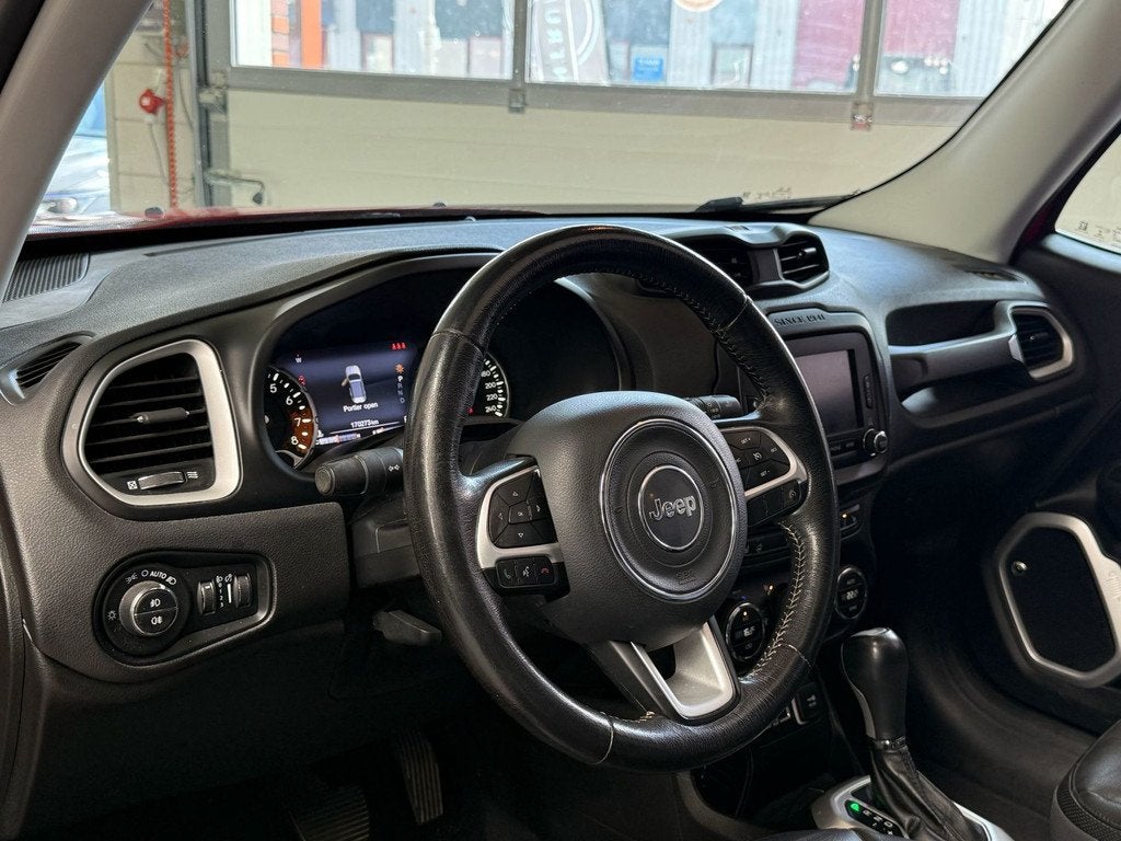 Jeep Renegade 1.4 MultiAir Limited Automaat, Camera, Panoram, 4 cilinders, Leder, Automatische klimaatregeling, Nieuw