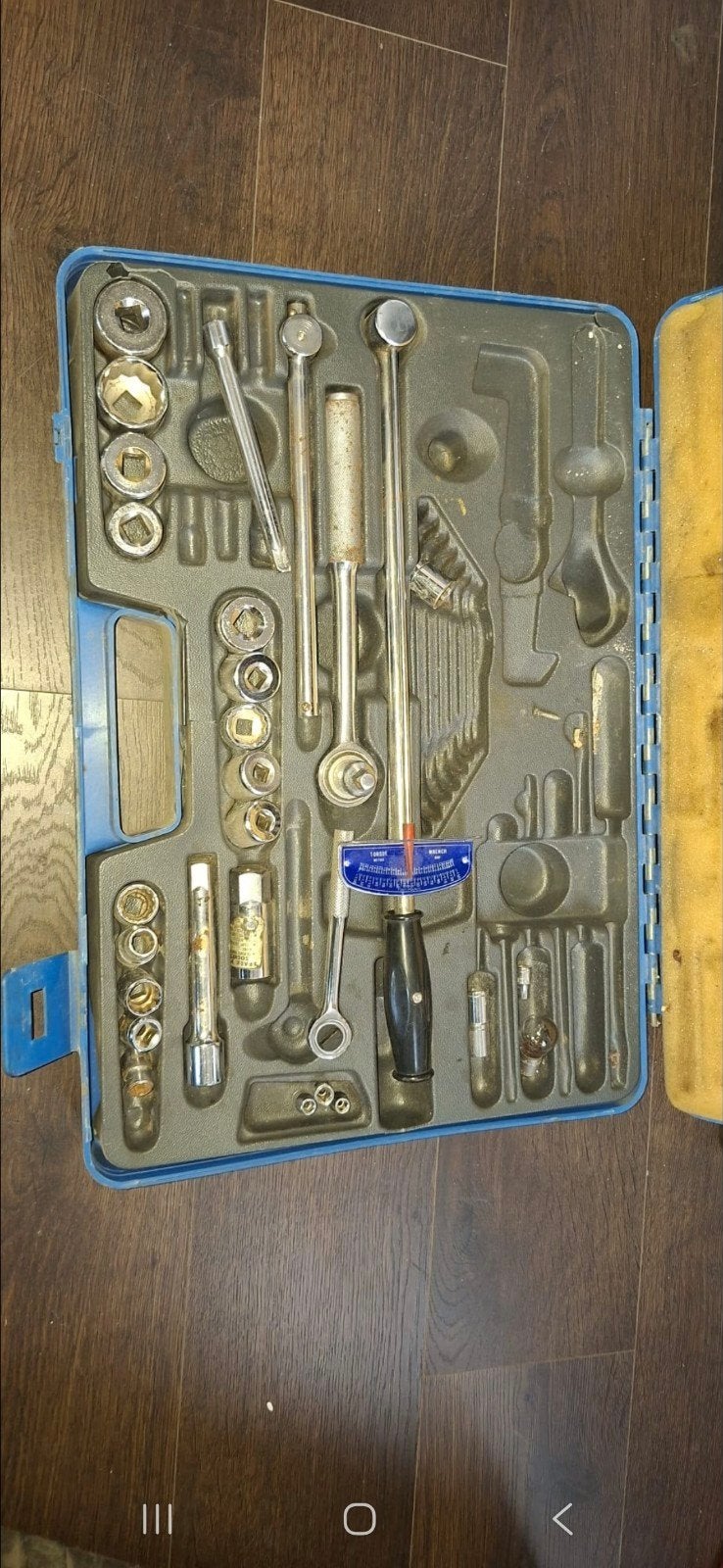 Gereedschapskist met doppenset en momentsleutel, Doe-het-zelf en Verbouw, Gereedschap | Handgereedschap, Ophalen of Verzenden
