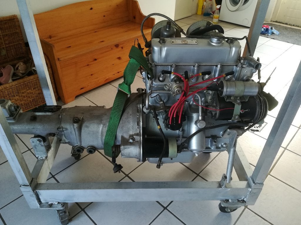 Motorbok auto oldtimer, Motoren, Ophalen