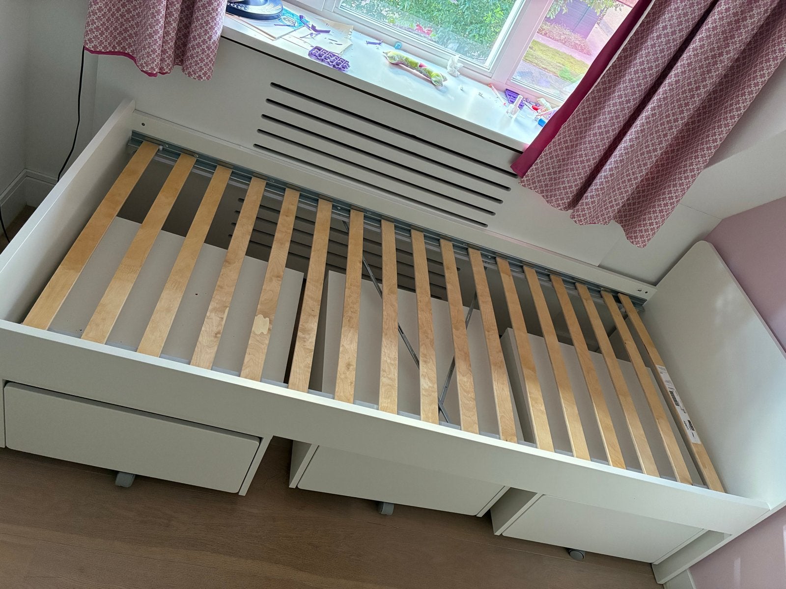 IKEA Hemnes bedframe wit met lades, Huis en Inrichting, Slaapkamer | Bedden, Gebruikt, 90 cm, Eenpersoons, Wit