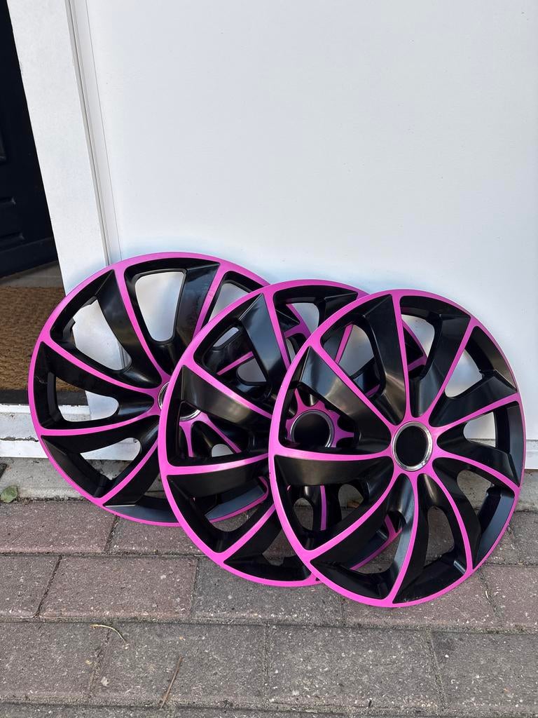 Set van 3 Zwart/Roze Wieldoppen, Auto diversen, Wieldoppen, Zo goed als nieuw, Ophalen of Verzenden