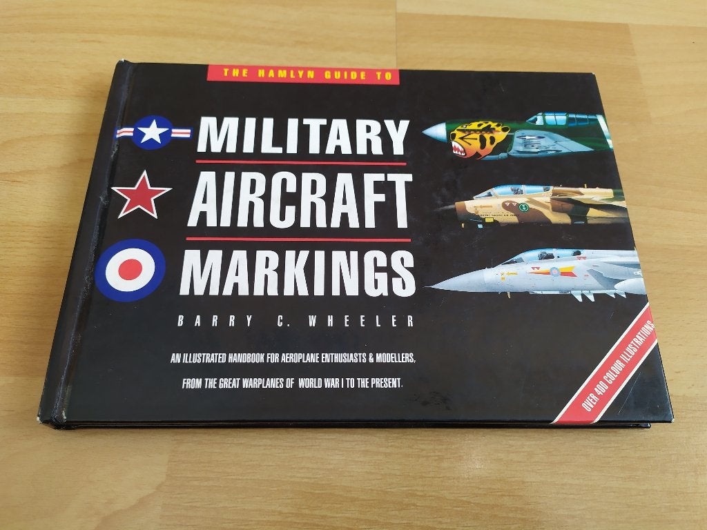 The Hamlyn Guide to Military Aircraft Markings, Ophalen of Verzenden, Niet van toepassing, Gelezen, Luchtmacht