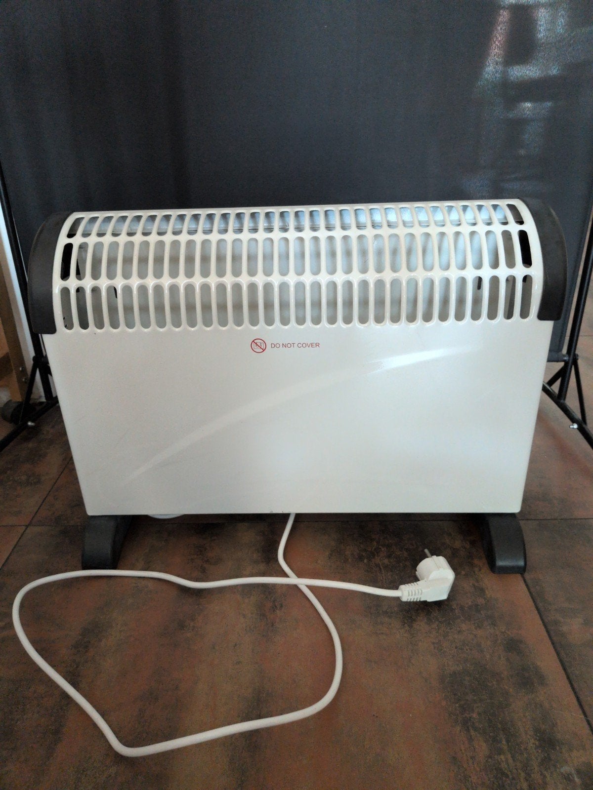 Elektrische kachel 2000W met thermostaat en 3 standen, 30 tot 80 cm, Gebruikt, Kachel, Ophalen of Verzenden