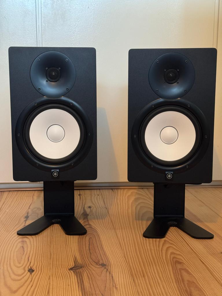 Yamaha HS8 Studio Monitoren met Stands - Zo goed als nieuw, Overige merken, Ophalen of Verzenden, Zo goed als nieuw, 60 tot 120 watt